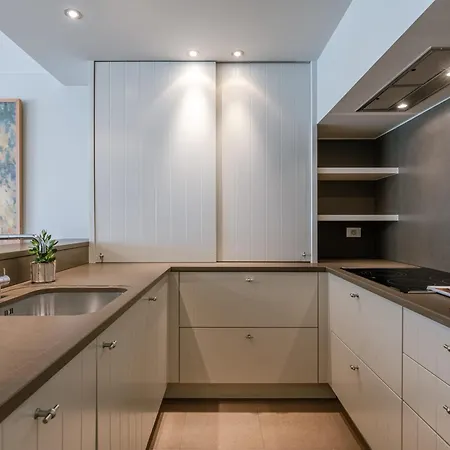 アパート Huswell - Spacious Nearby The Sea In クノック・ヘイスト