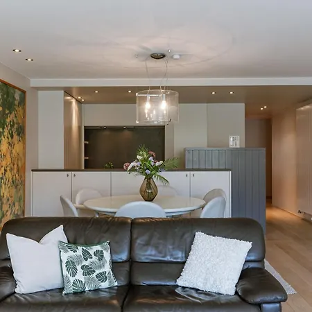 アパート Huswell - Spacious Nearby The Sea In